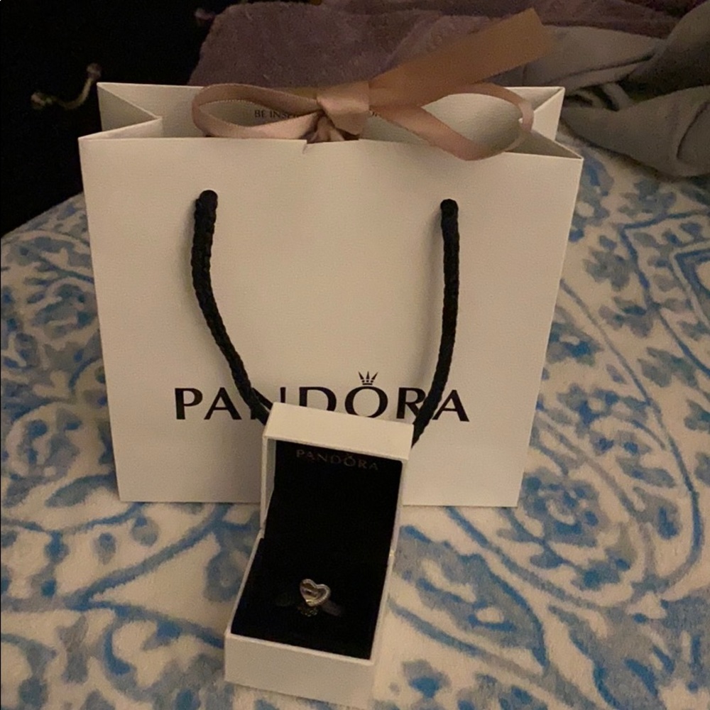 Pandora Sparkling Heart Mom Charm